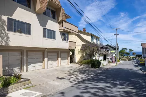116 16th St, Pacific Grove, CA 93950