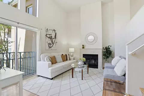 Living - 154 Paseo Ct, Mountain View, CA 94043 photo 1 of 6