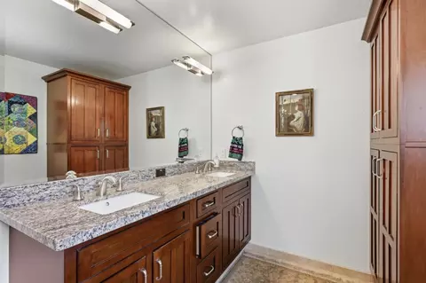 Bath - 195 Baltusrol Dr, Aptos, CA 95003 photo 3 of 4