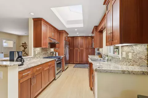 Kitchen - 195 Baltusrol Dr, Aptos, CA 95003 photo 1 of 2