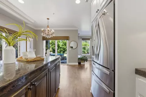 Kitchen - 1270 Burrows Rd, Campbell, CA 95008 photo 5 of 8