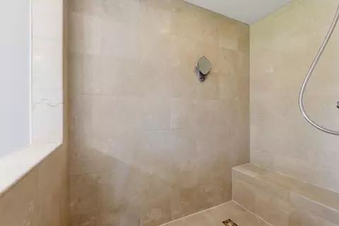 Bath - 1270 Burrows Rd, Campbell, CA 95008 photo 7 of 13