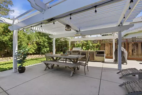 Exterior - 1270 Burrows Rd, Campbell, CA 95008 photo 11 of 19