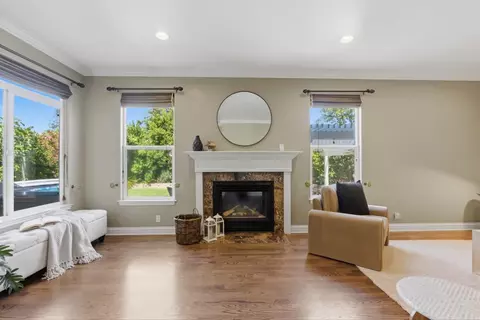 Living - 1270 Burrows Rd, Campbell, CA 95008 photo 6 of 9