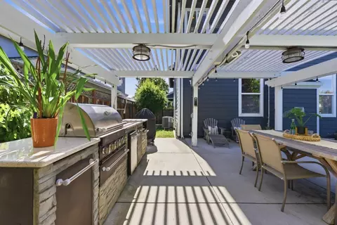 Exterior - 1270 Burrows Rd, Campbell, CA 95008 photo 13 of 19