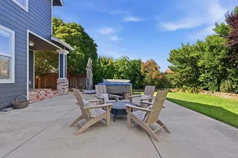 Exterior - 1270 Burrows Rd, Campbell, CA 95008 photo 15 of 19