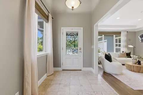 Entry Way - 1270 Burrows Rd, Campbell, CA 95008 photo 1 of 4