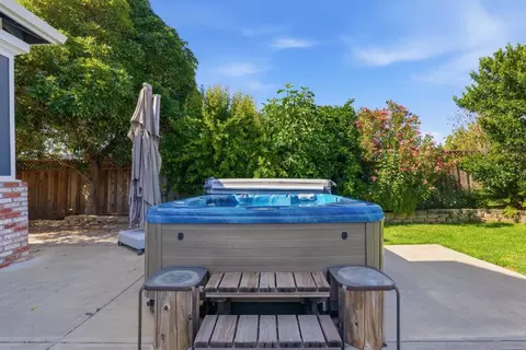 Exterior - 1270 Burrows Rd, Campbell, CA 95008 photo 7 of 19