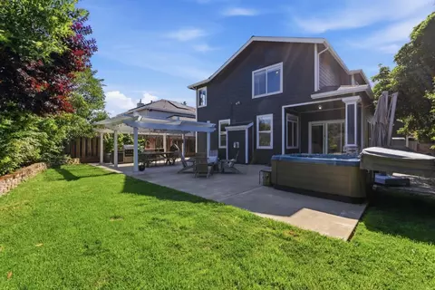 Exterior - 1270 Burrows Rd, Campbell, CA 95008 photo 10 of 19