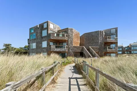 101 Shell Dr 69, Watsonville, CA 95076