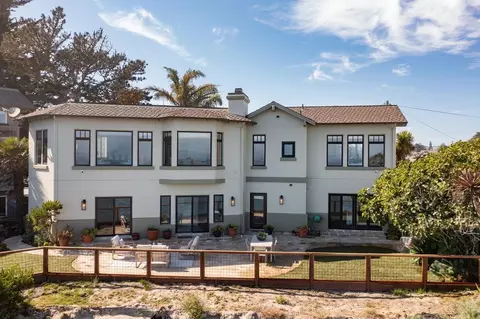 Exterior - 4840 Cliff Dr, Capitola, CA 95010 photo 5 of 5