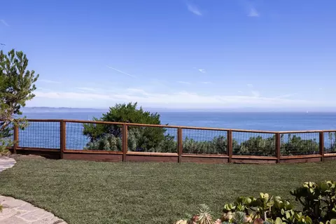 Exterior - 4840 Cliff Dr, Capitola, CA 95010 photo 4 of 5