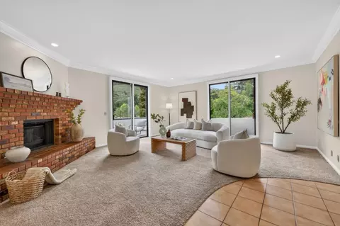 Living - 1523 Perez Dr, Pacifica, CA 94044 photo 5 of 7
