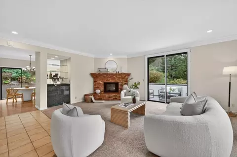 Living - 1523 Perez Dr, Pacifica, CA 94044 photo 6 of 7