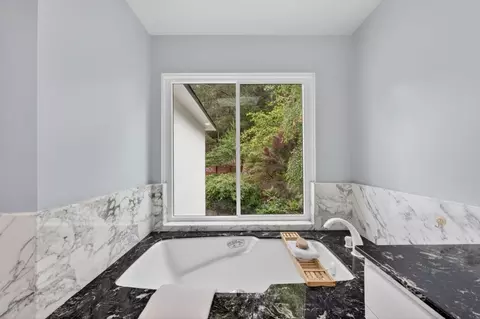 Bath - 1523 Perez Dr, Pacifica, CA 94044 photo 5 of 7