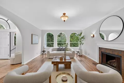 Living - 1523 Perez Dr, Pacifica, CA 94044 photo 2 of 7
