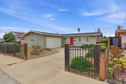1175 Kimball Ave, Seaside, CA 93955