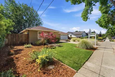 Exterior - 313 N Milton Ave, Campbell, CA 95008 photo 4 of 13