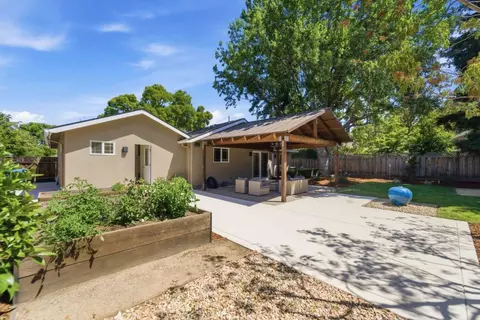 Exterior - 313 N Milton Ave, Campbell, CA 95008 photo 8 of 13