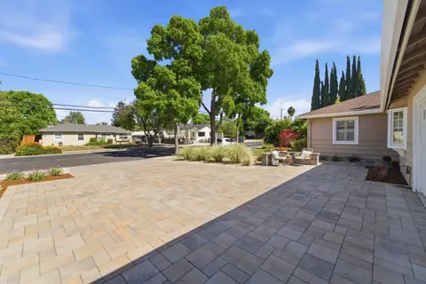 Exterior - 313 N Milton Ave, Campbell, CA 95008 photo 7 of 13