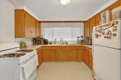 Kitchen - 1148 Modoc St, Seaside, CA 93955 photo 1 of 2