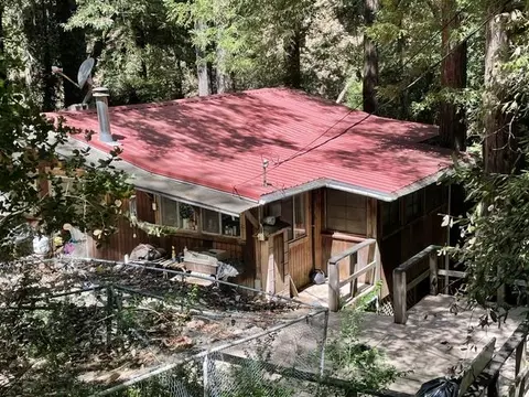 7150 Croy Rd, Morgan Hill, CA 95037