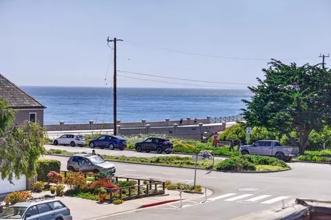 1010 Pelton Ave, Santa Cruz, CA 95060