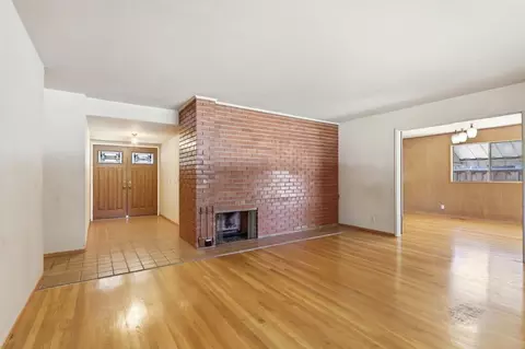 Living - 807 Cathedral Dr, Sunnyvale, CA 94087 photo 1 of 6
