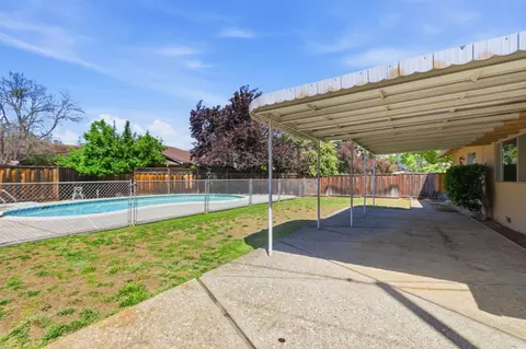Exterior - 807 Cathedral Dr, Sunnyvale, CA 94087 photo 6 of 15