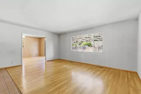 Living - 807 Cathedral Dr, Sunnyvale, CA 94087 photo 2 of 6