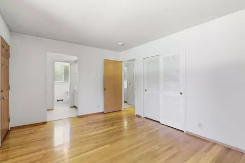 Bedroom - 807 Cathedral Dr, Sunnyvale, CA 94087 photo 7 of 7