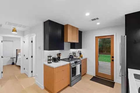 450 E Macarthur St, Sonoma, CA 95476