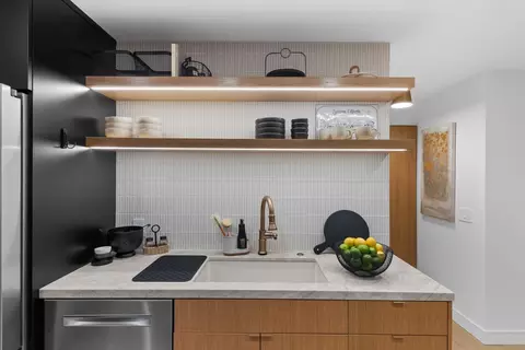 Kitchen - 450 E Macarthur St, Sonoma, CA 95476 photo 4 of 6