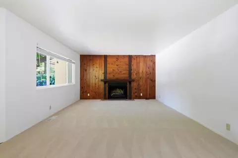 Living - 111 River Ln, Felton, CA 95018 photo 2 of 6