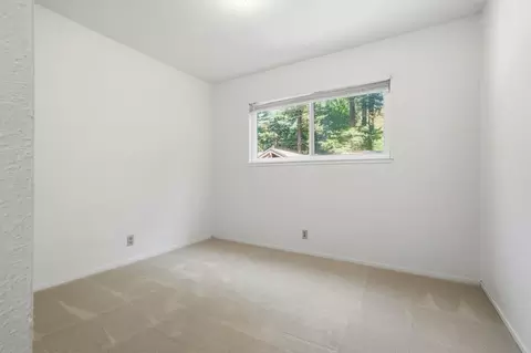Bedroom - 111 River Ln, Felton, CA 95018 photo 1 of 10