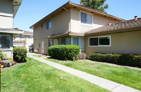 902 Gilchrist Wkwy 3, San Jose, CA 95133