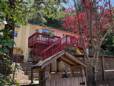 3401 E Laurel Creek Rd, Belmont, CA 94002