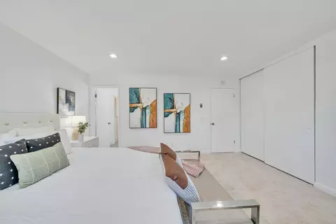 Bedroom - 100 E Middlefield Rd #3H, Mountain View, CA 94043 photo 1 of 6