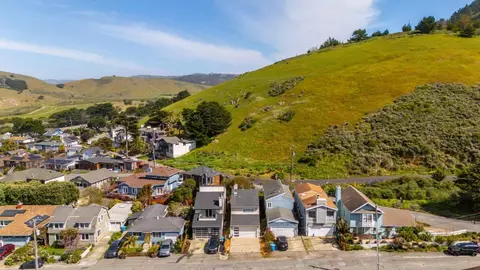 View/Area - 495 Ebken St, Pacifica, CA 94044 photo 3 of 5