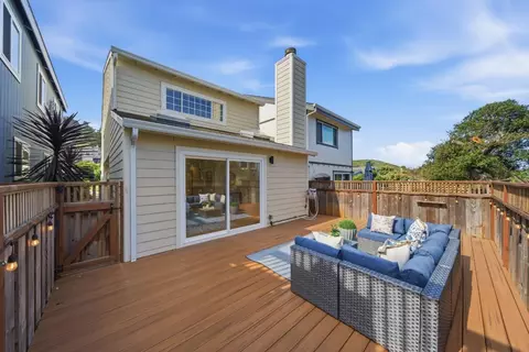 Exterior - 495 Ebken St, Pacifica, CA 94044 photo 7 of 10
