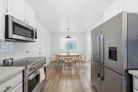 Kitchen - 495 Ebken St, Pacifica, CA 94044 photo 7 of 7