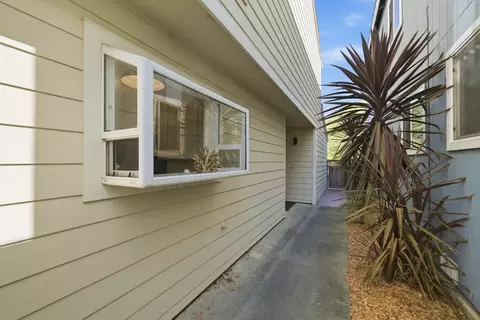 Exterior - 495 Ebken St, Pacifica, CA 94044 photo 4 of 10