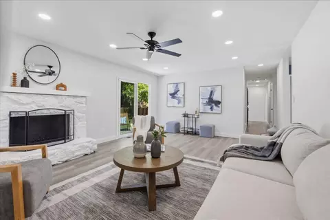 Living - 8545 Ousley Dr, Gilroy, CA 95020 photo 4 of 4