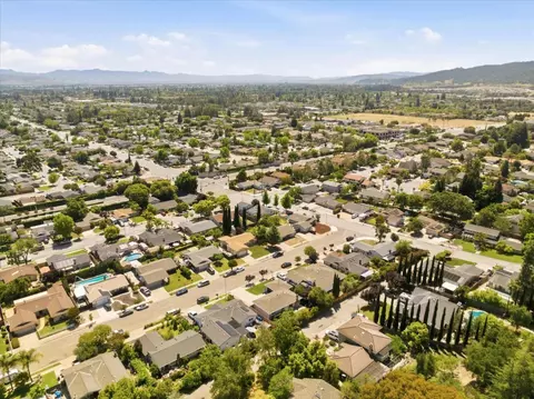 View/Area - 8545 Ousley Dr, Gilroy, CA 95020 photo 6 of 7