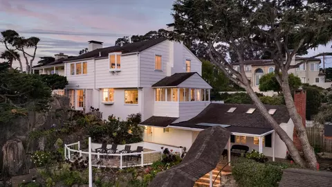 888 Del Monte Blvd, Pacific Grove, CA 93950