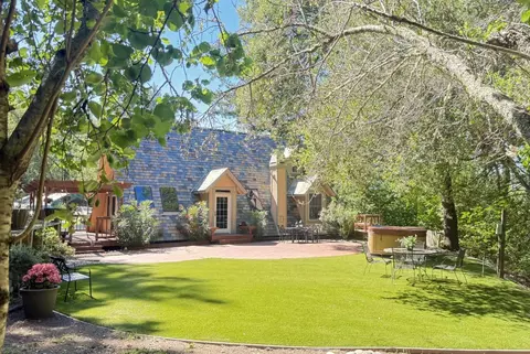 25405 Adams Rd, Los Gatos, CA 95033