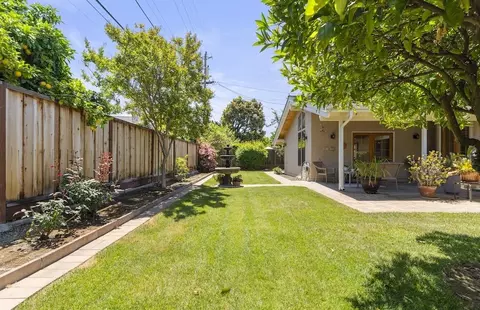 Exterior - 10730 La Roda Dr, Cupertino, CA 95014 photo 4 of 8