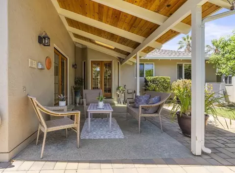 Exterior - 10730 La Roda Dr, Cupertino, CA 95014 photo 7 of 8