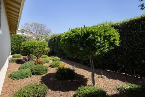 Exterior - 660 Trinity Ave, Seaside, CA 93955 photo 8 of 10