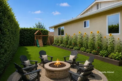 Exterior - 660 Trinity Ave, Seaside, CA 93955 photo 5 of 10